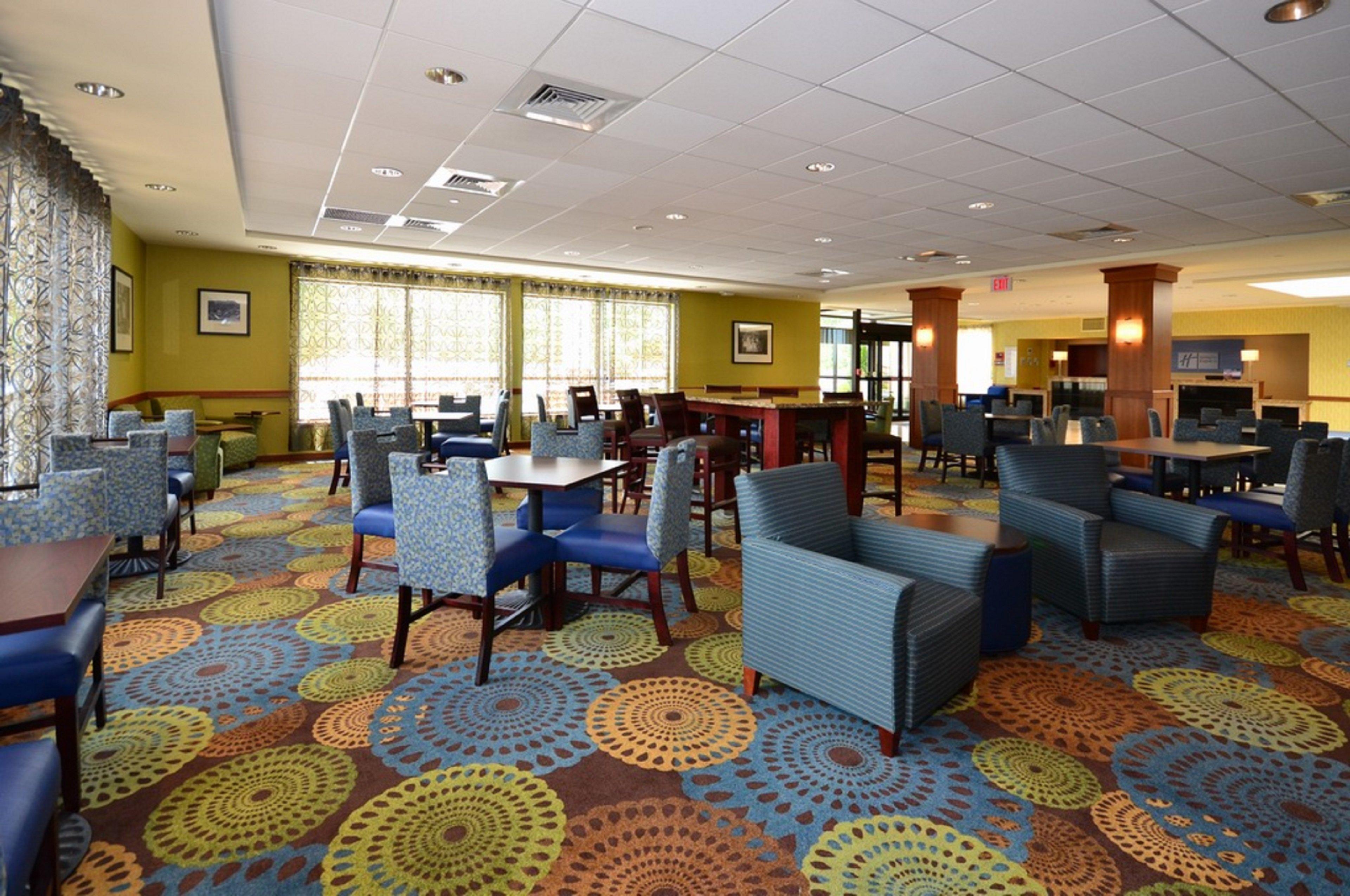 Holiday Inn Express Boston Brockton By Ihg Εξωτερικό φωτογραφία